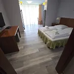 Nad Rzeka 3*