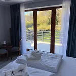 Nad Rzeka Bed & Breakfast