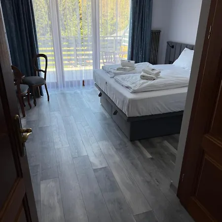 Nad Rzeka 3*