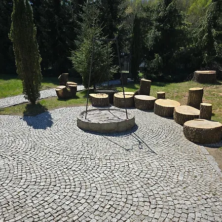 Nad Rzeka Panzió