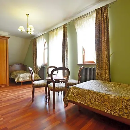 Panzió Nad Rzeka 4*