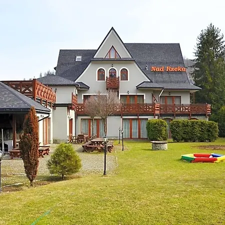 Nad Rzeka Panzió 4*
